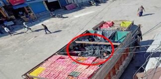 सतपुली में सब्जी के ट्रक में छुप कर जा रहे 18 लोगो को पकड़ा, सभी को क्वारेंटाइन सेन्टर भेजा 18 people caught hiding in vegetable truck in Satpuli