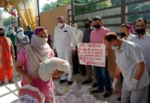 हंस फाउंडेशन के ऑपरेशन नमस्ते के तहत जरूरतमंदों को किया राशन वितरण Hans Foundation Operation-Namaste