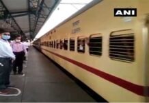 दिल्ली में फंसे उत्तराखण्ड के लोगों की ट्रेन से भी हो सकेगी घर वापसी, रेल मंत्री पीयूष गोयल ने दी सहमति People of Uttarakhand stranded in Delhi will return home by train