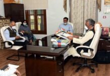 उत्तराखंड: अब तक 87 हजार प्रवासियों ने किया है वापस आने का पंजीकरण, मुख्यमंत्री ने की तैयारियों की समीक्षा 87 thousand migrants have registered to return Uttarakhand