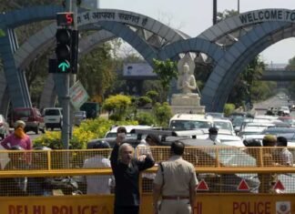 यूपी सरकार ने जारी की नई गाइडलाइन्स, दिल्ली, नोएडा, गाजियाबाद आने-जाने वालों के लिए काम की खबर delhi-up-border-open