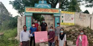 कोरोना संकट में हँस फाउंडेशन-ऑपरेशन नमस्ते द्वारा रिखणीखाल ब्लॉक में स्थापित 109 क्वारंटाइन सेंटरों के सहायतार्थ खाद्य एवं अन्य सामग्री वितरण कार्यक्रम शुरू hans Foundation-Operation Namaste starts food distribution program in Rikhanikhal block