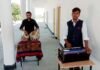 मनीष पंवार ने क्वारंटाइन में संगीत को बनाया मनोरंजन का साधन, कोरोना पर आधारित गीत स्कूलू माँ करयूं डेरु manish-panwar
