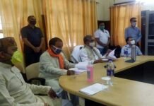 श्रीनगर गढ़वाल : मुख्यमंत्री ने कोविड-19 की तैयारियों को लेकर ली समीक्षा बैठक, क्वारंटाइन का पालन न करने वालों पर सख्त कार्रवाई के दिए निर्देश preparations-for-covid-19