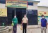 क्वारंटाइन रह रहे युवा लगे हैं स्कूल संवारने में The quarantine youth are engaged in grooming the school