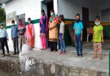 कल्जीखाल ब्लॉक के गांवों में दो दिनों से बिजली गायब, क्वारंटाइन सेंटरों में रह रहे प्रवासियों में सांप-बिच्छुओं व जंगली जानवरों का भय Electricity disappeared in villages of Kaljikhal block for two days