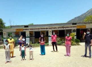 गाँव में ही रोजगार करने की सोच रहे हैं उत्तराखंड लौटे प्रवासी युवा village-bandun