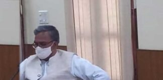 उत्तराखंड : सीएम त्रिवेंद्र के क्वारंटाइन में जाने से मचा है हडकंप cm-trivendra-home-quarantine