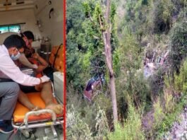 सतपुली के नजदीक राशन से लदा ट्रक दुर्घटनाग्रस्त, चालक घायल truck-fell-near-satpuli