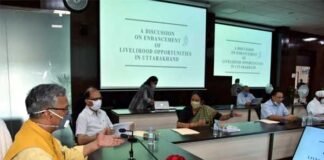 उत्तराखंड : कोविड-19 की वजह से जिनकी आजीविका के संसाधन प्रभावित हुए हैं, उनके लिये विशेष प्रयास किये जायें : सीएम त्रिवेन्द्र Special efforts should be made for those whose livelihood resources have been affected due to Kovid-19.