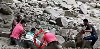 उत्तराखंड: उफनते नाले में मलबे के साथ बहे विधायक धामी, साथ में चल रहे कार्यकर्ताओं ने बचाया, आपदा पीड़ितों से मिलकर लौट रहे थे MLA Dhami washed with debris