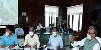 मुख्यमंत्री ने डोईवाला विधानसभा क्षेत्र के विकास कार्यों की समीक्षा कर दिए ये निर्देश cm-trivendra