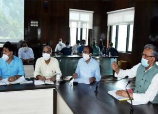 मुख्यमंत्री ने डोईवाला विधानसभा क्षेत्र के विकास कार्यों की समीक्षा कर दिए ये निर्देश cm-trivendra