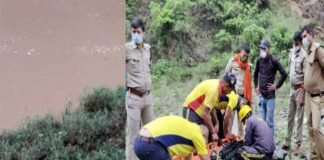 उत्तराखंड : जंगल से घास लेकर आ रही 3 महिलाएं नदी के तेज ऊफान में बही, एक का शव बरामद दो की तलाश जारी kosi nadi