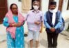 कोरोना ने बढ़ाई दूरी, गाँव लौटे बुजुर्ग दम्पति के सहयोग के लिए आगे नहीं आए अपने ही गाँव के लोग कोरोना ने बढ़ाई दूरी, बुजुर्ग दम्पति के सहयोग के लिए आगे नहीं आए लोग