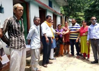 नवाखाल स्कूल की भोजन माता स्व. लीला देवी के परिवार की मदद के लिए आगे आया प्राथमिक शिक्षक संगठन (खिर्सू) uttarakhand-prathamik-shiks