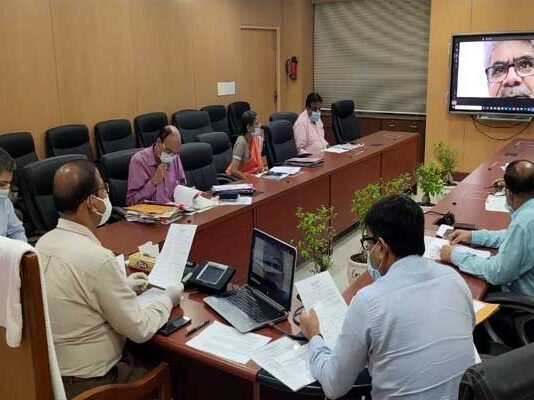 यमुना प्राधिकरण द्वारा वीडियो कॉन्फ्रेंसिंग के माध्यम से 04 औद्योगिक भूखंड किए गए आवंटित, 1573 नए रोजगार होंगे पैदा 4 industrial plots allotted by Yamuna Authority through video conferencing