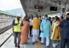 सीएम त्रिवेंद्र ने किया योग नगरी ऋषिकेश रेलवे स्टेशन का निरीक्षण, योग नगरी ऋषिकेश में बने इस रेलवे स्टेशन को आधुनिक स्वरूप दिया गया है yog-nagari-rishikesh-railway-station