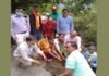 तरुण युवाओं की 19वीं पुण्यतिथि पर पोखड़ा ब्लॉक में किया वृक्षारोपण Plantation in Pokhara block on the 19th death anniversary of Tarun youth Plantation done in Pokhara block on the 19th death anniversary of Tarun youth