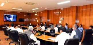 किसानों की आर्थिकी में सुधार के लिए गन्ने के बहुआयामी उपयोग पर ध्यान देना जरुरी : मुख्यमंत्री multifaceted use of sugarcane to improve the economy of farmers