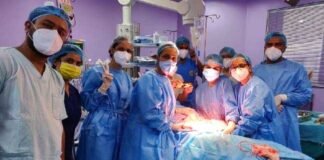 एम्स ऋषिकेश के डॉक्टरों ने 24 साल की युवती के पेट से निकाला 41 किलो का ट्यूमर AIIMS Rishikesh doctors remove 41 kg tumor from 24-year-old woman's stomach