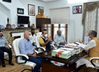 उत्तराखंड में होगी ‘हिन्दुत्व’ फिल्म की शूटिंग, मुख्यमंत्री से मिले फिल्म निर्देशक करण राजदान Film director and writer Karan Razdan