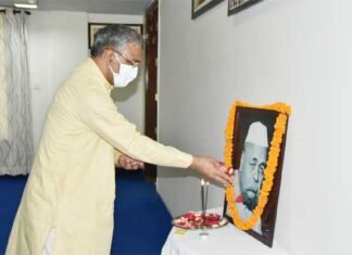 उत्तर प्रदेश के पहले मुख्यमंत्री व भारत रत्न पण्डित गोविंद बल्लभ पन्त की जयंती पर सीएम त्रिवेन्द्र ने दी श्रधांजलि CM Trivendra paid tributes on the birth anniversary of Pandit Govind Ballabh Pant