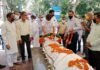 गढ़वाल हितैषिणी सभा के अध्यक्ष मोहबत सिंह राणा को अंतिम विदाई देने निगमबोध घाट पहुंचे उत्तराखंड समाज के प्रबुद्धजन Mohabat Singh Rana dies