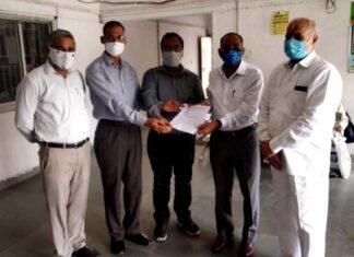 पूर्व नौसेना अधिकारी से मारपीट के विरोध में नौसैनिक वेटरन्स संगठन ने सौंपा ज्ञापन Naval Veterans Organization