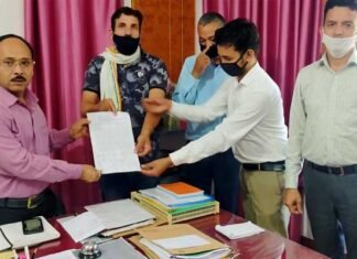 उत्तराखंड जनरल ओबीसी इंप्लाइज एसोसिएशन पौड़ी शाखा ने अध्यक्ष दीपक जोशी पर लगाये गए आरोपों के खिलाफ मुख्यमंत्री को भेजा ज्ञापन Uttarakhand General OBC Employees Association pauri garhwal
