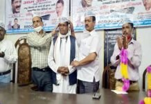 पौड़ी में पूर्व जिला पंचायत सदस्य समेत 150 लोगों ने थामा आम आदमी पार्टी का दामन 150 people including Manohar Lal Pahari joined Aam Aadmi Party in Pauri