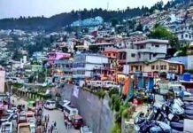 कोरोना संक्रमित मरीज मिलने पर पौड़ी का अपर बाजार, पाबौ बाजार तथा कल्जीखाल ब्लॉक का एक गाँव कंटेनमेंट जोन घोषित pauri-bazar