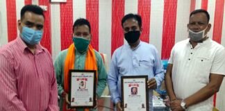 लक्ष्य फाउडेशन ने श्रीनगर क्षेत्र के 4 शिक्षकों को कोरोना वारियर्स के रूप में किया सम्मानित Lakshya Foundation honored 4 teachers of Srinagar as Corona Warriors