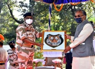 मुख्यमंत्री ने आईटीबीपी सीमाद्वार परिसर में गंगोत्री-2 पर्वतारोहण एवं 6 पीक आरोहण फ्लैग सैरेमनी में किया प्रतिभाग ITBP-Border-Gate-Campus