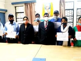 उत्तराखण्ड राज्य विधिक सेवा प्राधिकरण द्वारा पौड़ी जिले के 7 पीएलवी कार्यकर्ताओं को दिया गया कोरोना वारियर सम्मान PLV-worker