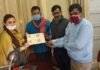 श्रीनगर गढ़वाल : पुरानी पेंशन बहाली मोर्चा ने नगर पालिका अध्यक्ष व सभासदों के माध्यम से प्रधानमंत्री व मुख्यमंत्री को भेजे पोस्टकार्ड OPRF sent postcards to the Prime Minister and Chief Minister through Municipality President and Councilors