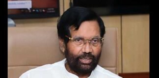एलजेपी के वरिष्ठ नेता व केंद्रीय मंत्री राम विलास पासवान का निधन, मुख्यमंत्री त्रिवेन्द्र रावत जताया गहरा दुःख Ram Vilas Paswan dies