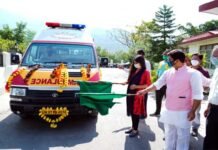 माता मंगला जी के जन्म दिवस पर मातृ सेवा सप्ताह की शुरुआत, रुद्रप्रयाग जिला अस्पताल को एंबुलेंस सहित कई स्वास्थ्य उपकरण भेंट Rudraprayag-District-Hospital