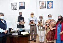 मुख्यमंत्री त्रिवेन्द्र सिंह रावत ने ‘‘उत्तरांचल कला दर्पण’’ का किया विमोचन Uttaranchal Kala Darpan