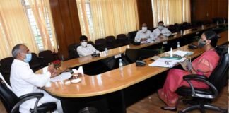 उत्तराखंड में स्कूलों को खोलने को लेकर शिक्षा मंत्री की वरिष्ठ अधिकारीयों के साथ बैठक, तीन चरणों में खुलेंगे स्कूल After consensus, schools can be opened in Uttarakhand in three phases