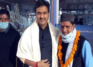 मयूर विहार भाजपा जिलाध्यक्ष डॉ. बछेती ने गाँव के अपने नवनिर्मित भवन को सामाजिक कार्यों के लिए समर्पित करने की इच्छा व्यक्त की, इस बार गाँव में मनाएंगे इगास dr-vinod-bachheti