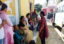 हंस अस्पताल द्वारा घण्डियाल में लगाया गया निशुल्क नेत्र चिकित्सा शिविर, 105 लोगों ने कराई निशुल्क जांच Free Eye Medical Camp organized by Hans Hospital in Ghandiyal