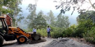 नयार घाटी बिलखेत क्षेत्र में अवैध खनन पर प्रशासन की छापेमारी, अवैध रेता जब्त illegal mining in Nayarghati Bilkhet area
