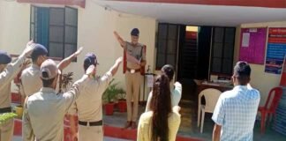सतपुली पुलिस ने ली कोरोना संक्रमण के खिलाफ जागरूक रहने की शपथ सतपुली police-took-oath