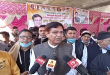 पौड़ी में कांग्रेस प्रदेश अध्यक्ष प्रीतम सिंह के नेतृत्व में कांग्रेस कार्यकर्ताओं ने किया धरना प्रदर्शन Congress state president Pritam Singh