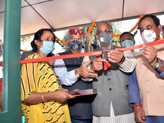 उत्तराखंड : कृषि तथा अन्य उत्पादों के विक्रय केन्द्र ‘‘माई रिफिल स्टोर’’ का मुख्यमंत्री ने किया उद्घाटन