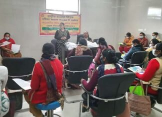 राष्ट्रीय स्वास्थ्य मिशन-परिवार कल्याण कार्यक्रम के तहत परिवार नियोजन की काउंसलिंग के लिए दंपतियों को दिया प्रशिक्षण National Health Mission-Family Welfare Program