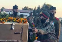 शहीद सूबेदार स्वतंत्र सिंह का पार्थिव शरीर पहुंचा सेना मुख्यालय लैंसडौन, सेना के अधिकारियों और जवानों ने दी श्रद्धाजंलि Shaheed Subedar Swatantra Singh