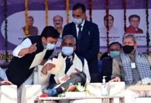 बिलखेत स्कूल के सामने पार्क का होगा सौन्दर्यीकरण, द्वारीखाल में खेल मैदान का किया जायेगा समतलीकरण, मुख्यमंत्री ने दी स्वीकृति Bilkhet school will be beautified