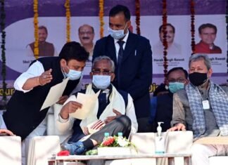 बिलखेत स्कूल के सामने पार्क का होगा सौन्दर्यीकरण, द्वारीखाल में खेल मैदान का किया जायेगा समतलीकरण, मुख्यमंत्री ने दी स्वीकृति Bilkhet school will be beautified